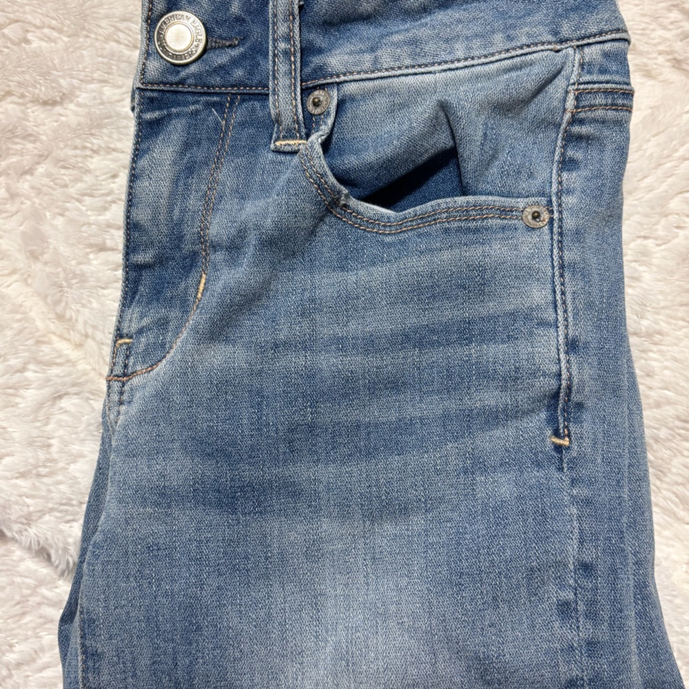 AEO skinny jeans
